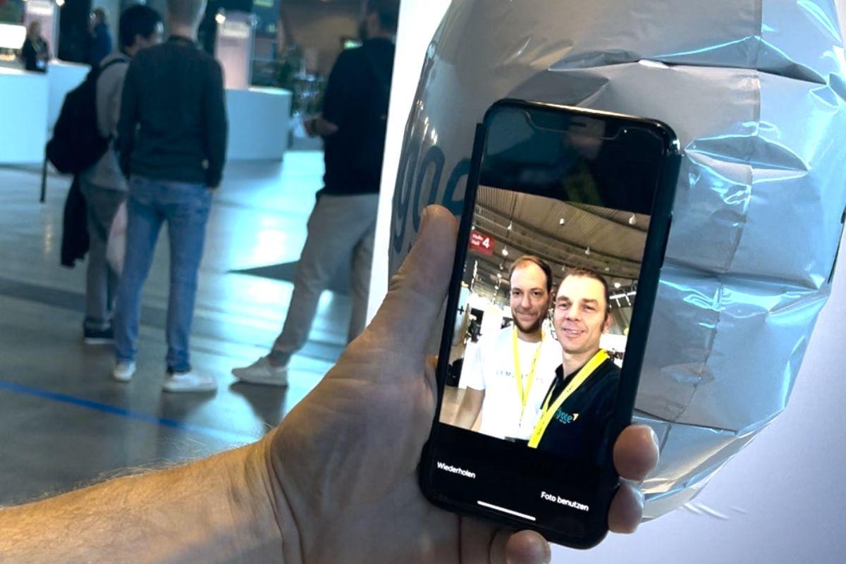 Digital business card smartphone networking made easy